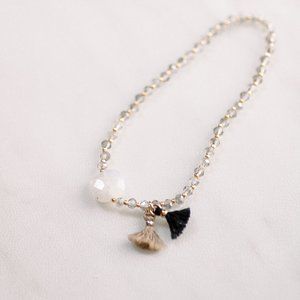 Beaded mini tassel bracelet
